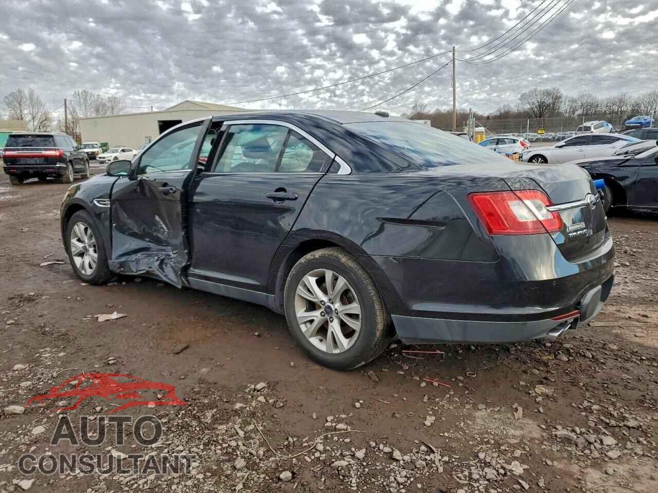 FORD TAURUS 2011 - 1FAHP2EW1BG134703