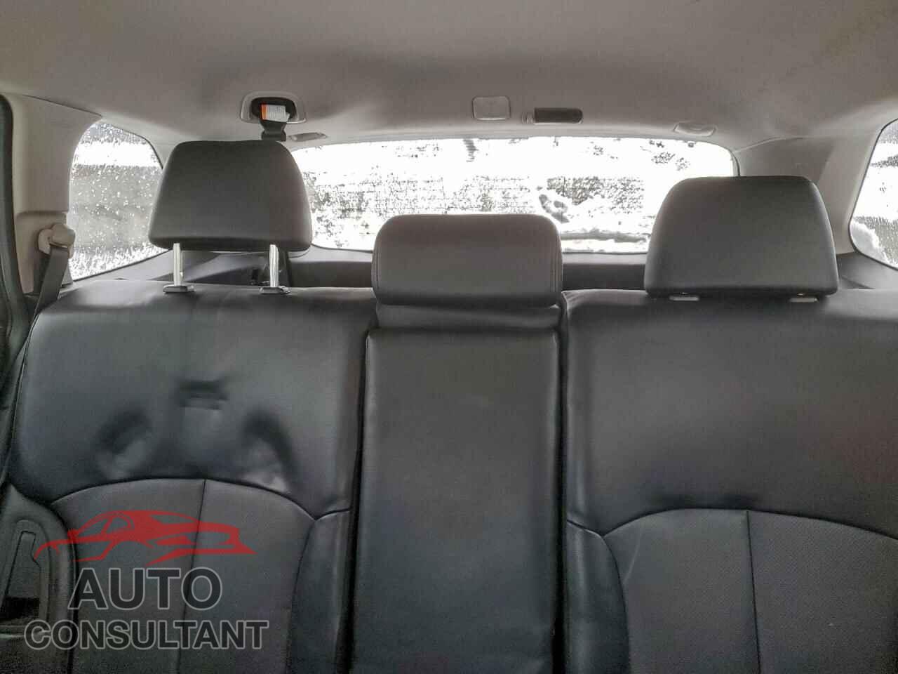 SUBARU OUTBACK 2014 - 4S4BRBLC4E3315272