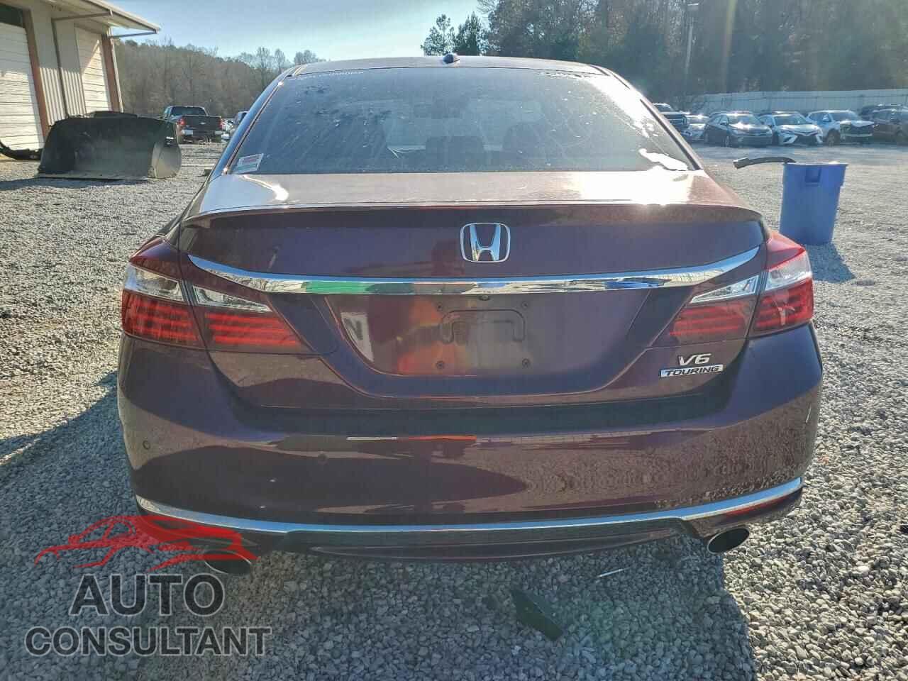 HONDA ACCORD 2017 - 1HGCR3F95HA041404