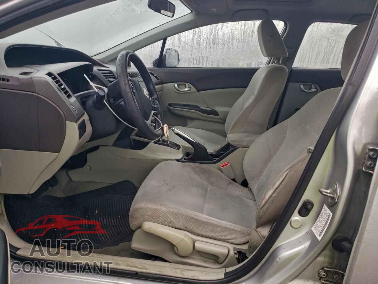 HONDA CIVIC 2012 - 2HGFB2F89CH312431