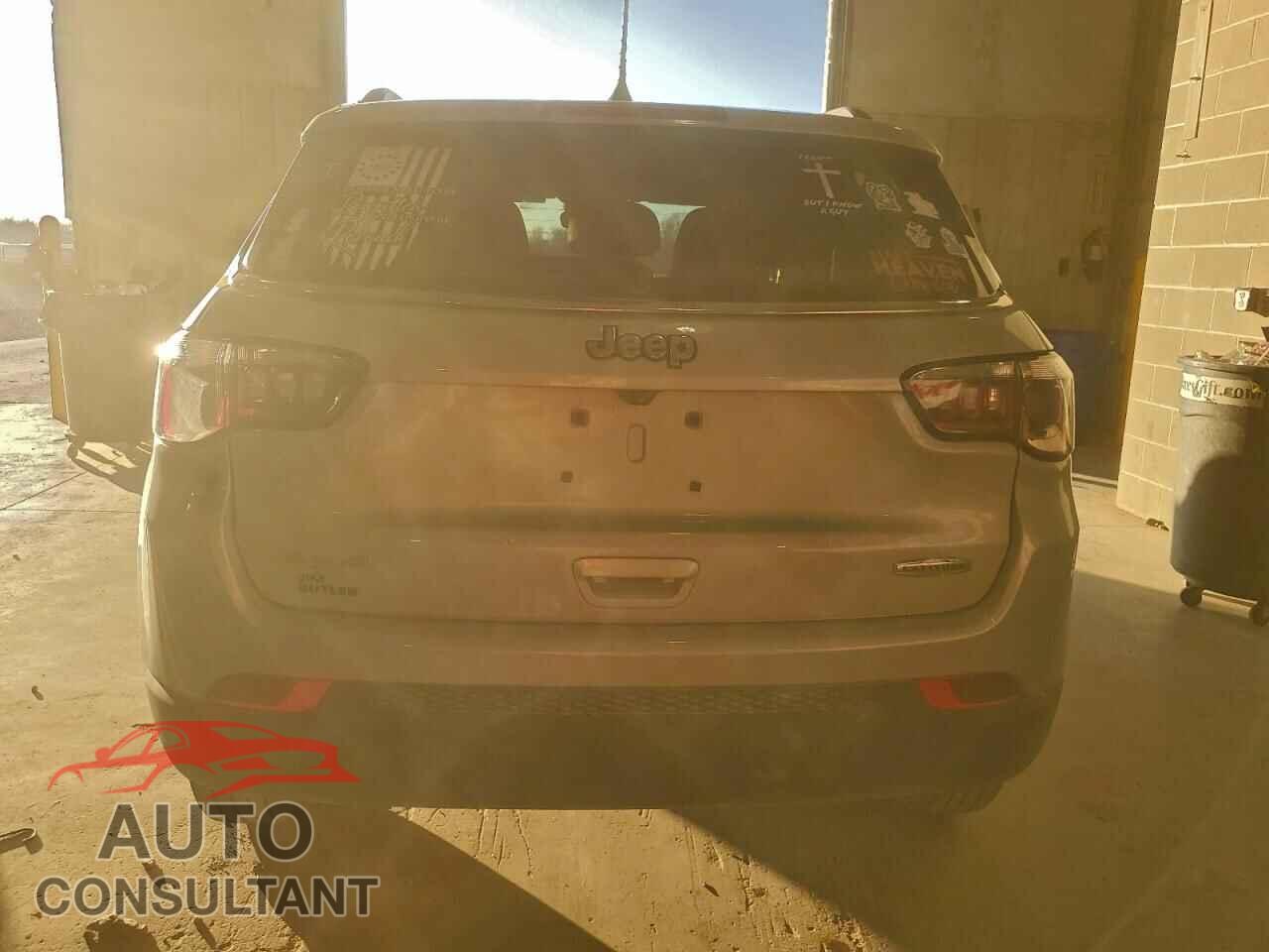 JEEP COMPASS 2024 - 3C4NJDBN5RT142606