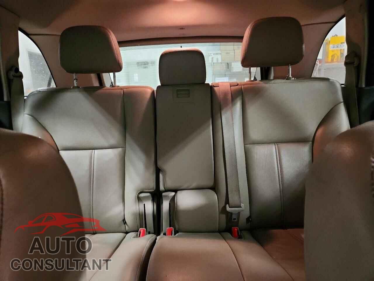 FORD EDGE 2011 - 2FMDK3JC5BBB01103