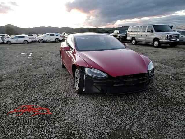 TESLA MODEL S 2017 - 5YJSA1E28HF215032