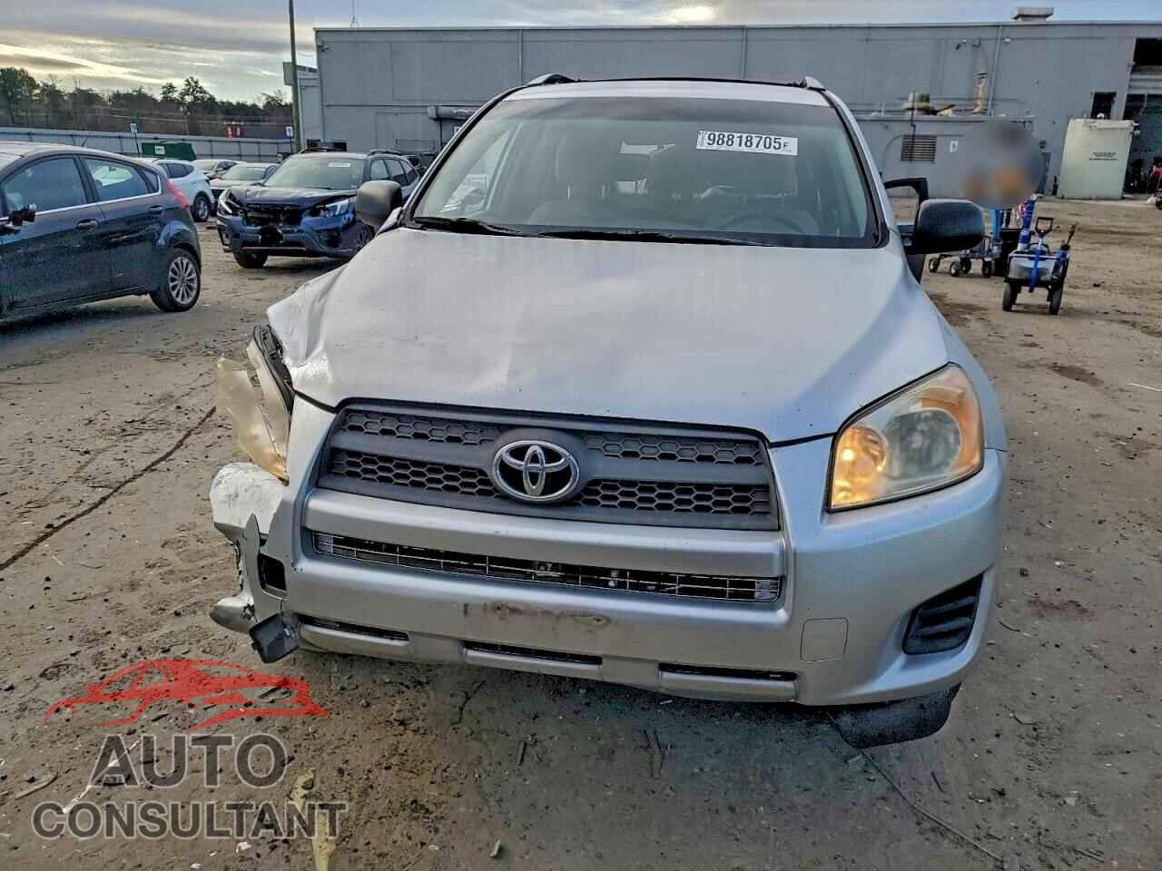 TOYOTA RAV4 2011 - 2T3BF4DV5BW128186