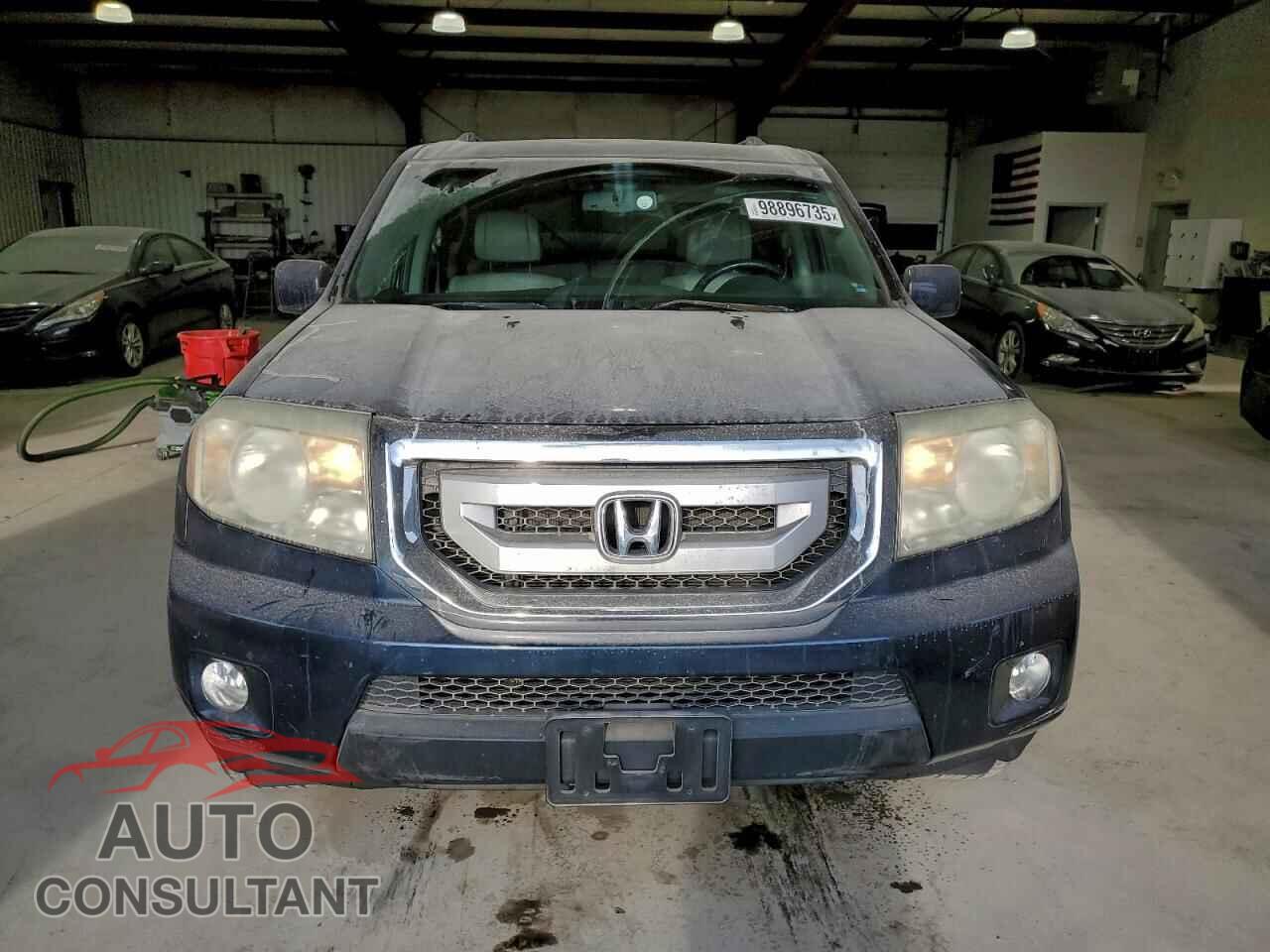 HONDA PILOT 2011 - 5FNYF4H58BB030716