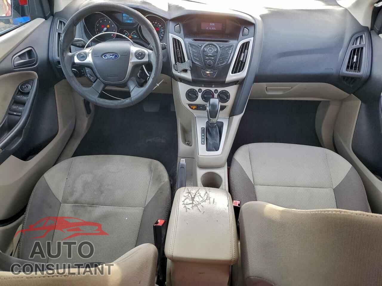 FORD FOCUS 2012 - 1FAHP3K2XCL268013