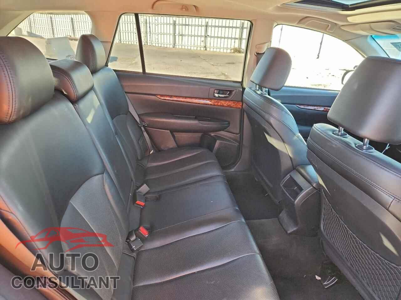 SUBARU OUTBACK 2012 - 4S4BRBLC4C3207621