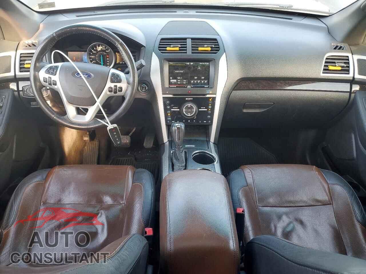 FORD EXPLORER 2013 - 1FM5K8F89DGA40467