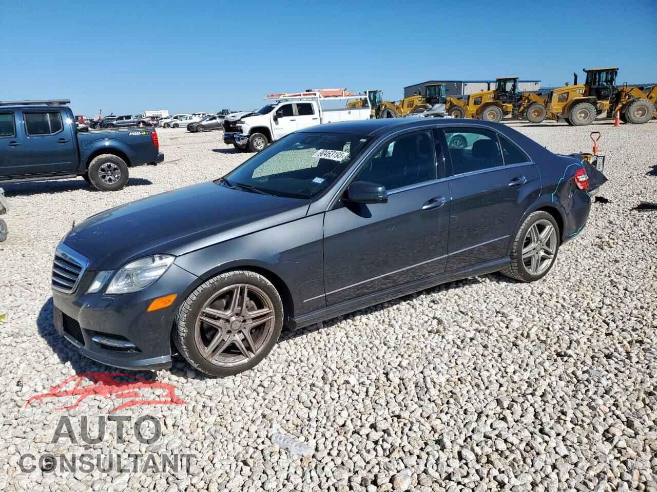 MERCEDES-BENZ E-CLASS 2013 - WDDHF5KBXDA728749