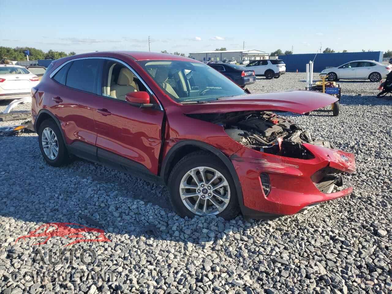 FORD ESCAPE 2020 - 1FMCU0G61LUA94216