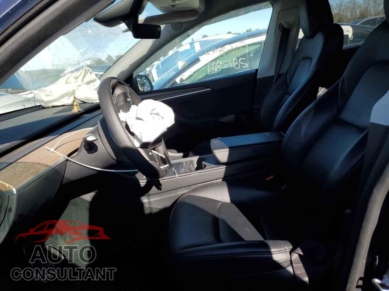 TESLA MODEL Y 2023 - 7SAYGDEE2PF858076
