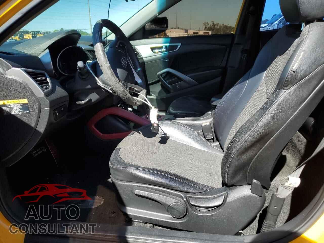 HYUNDAI VELOSTER 2012 - KMHTC6AD0CU070132