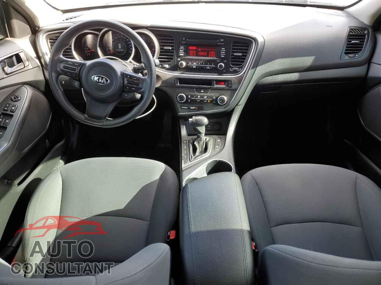 KIA OPTIMA 2015 - KNAGM4A79F5610302