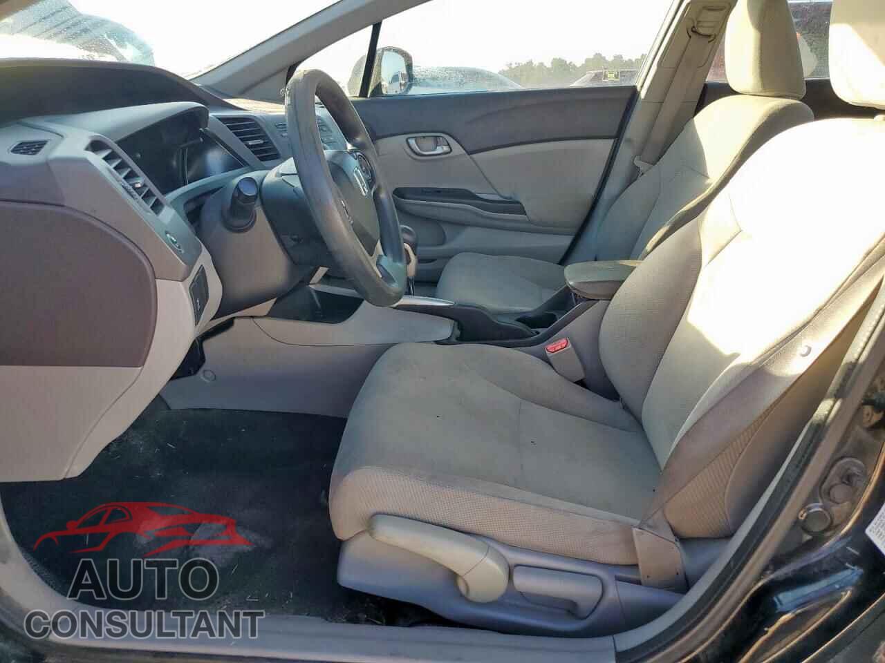 HONDA CIVIC 2012 - 2HGFB2F51CH589144