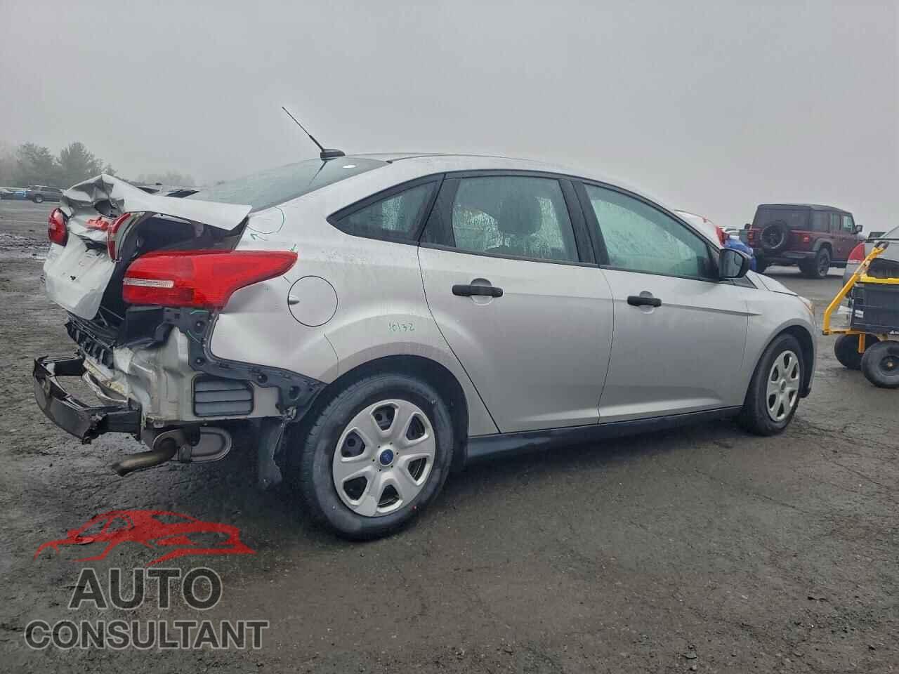 FORD FOCUS 2017 - 1FADP3E29HL201159