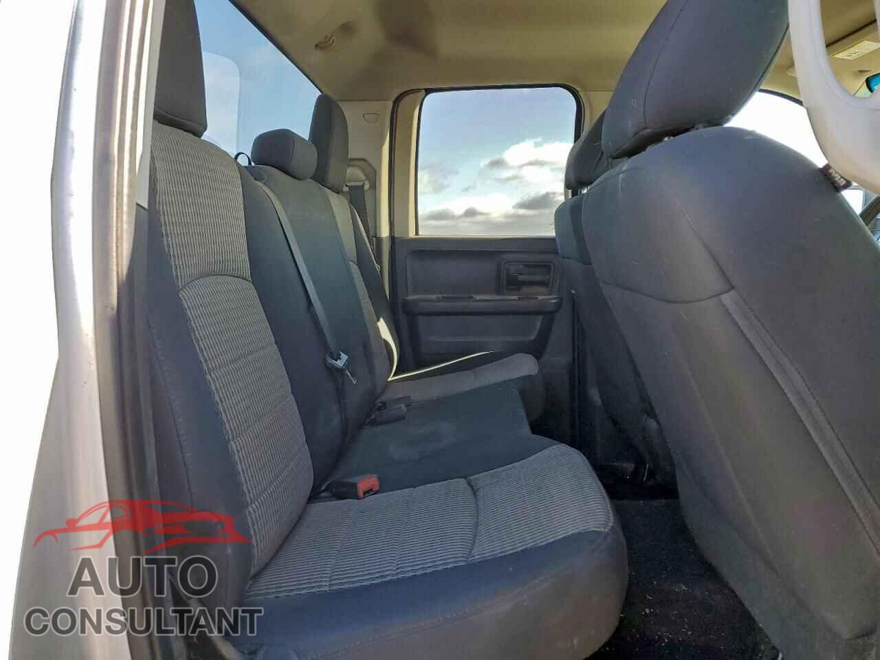 DODGE RAM 1500 2012 - 1C6RD6FT0CS259166