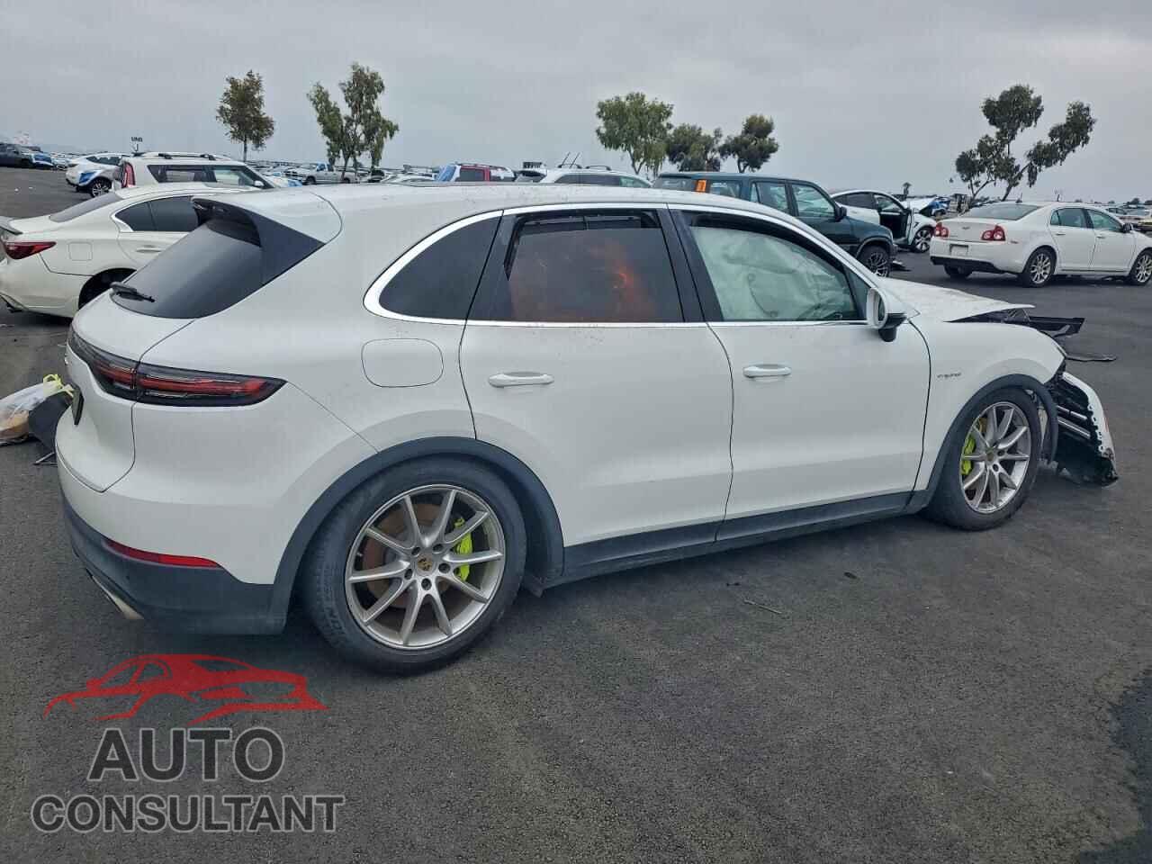 PORSCHE CAYENNE 2020 - WP1AE2AYXLDA22380