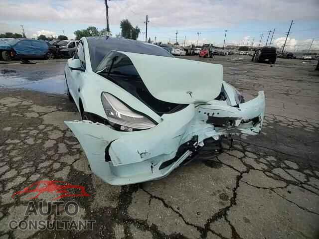 TESLA MODEL 3 2019 - 5YJ3E1EA4KF425151