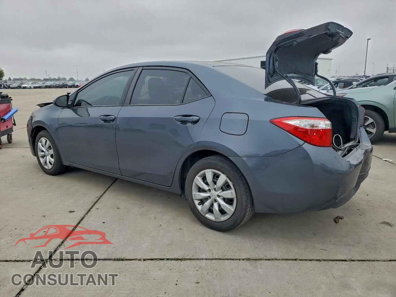 TOYOTA COROLLA 2015 - 2T1BURHE7FC384391