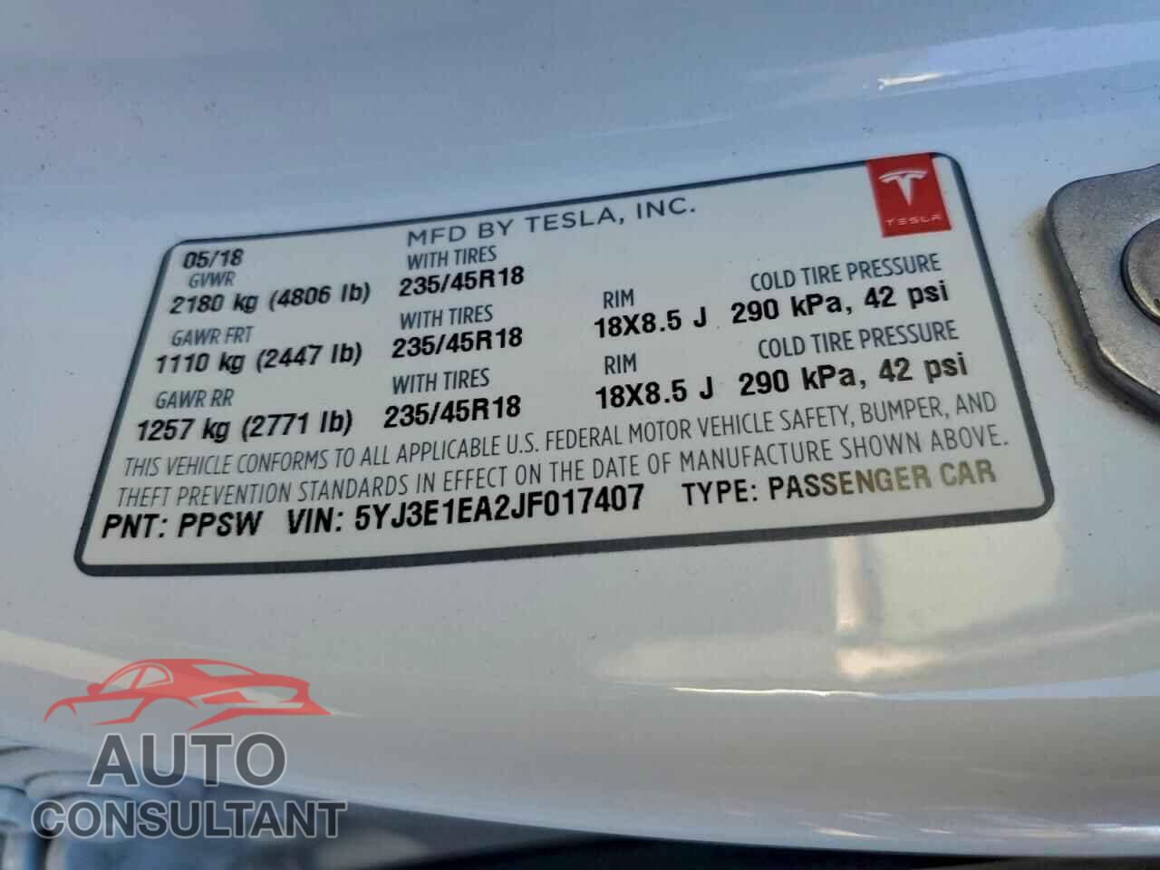 TESLA MODEL 3 2018 - 5YJ3E1EA2JF017407