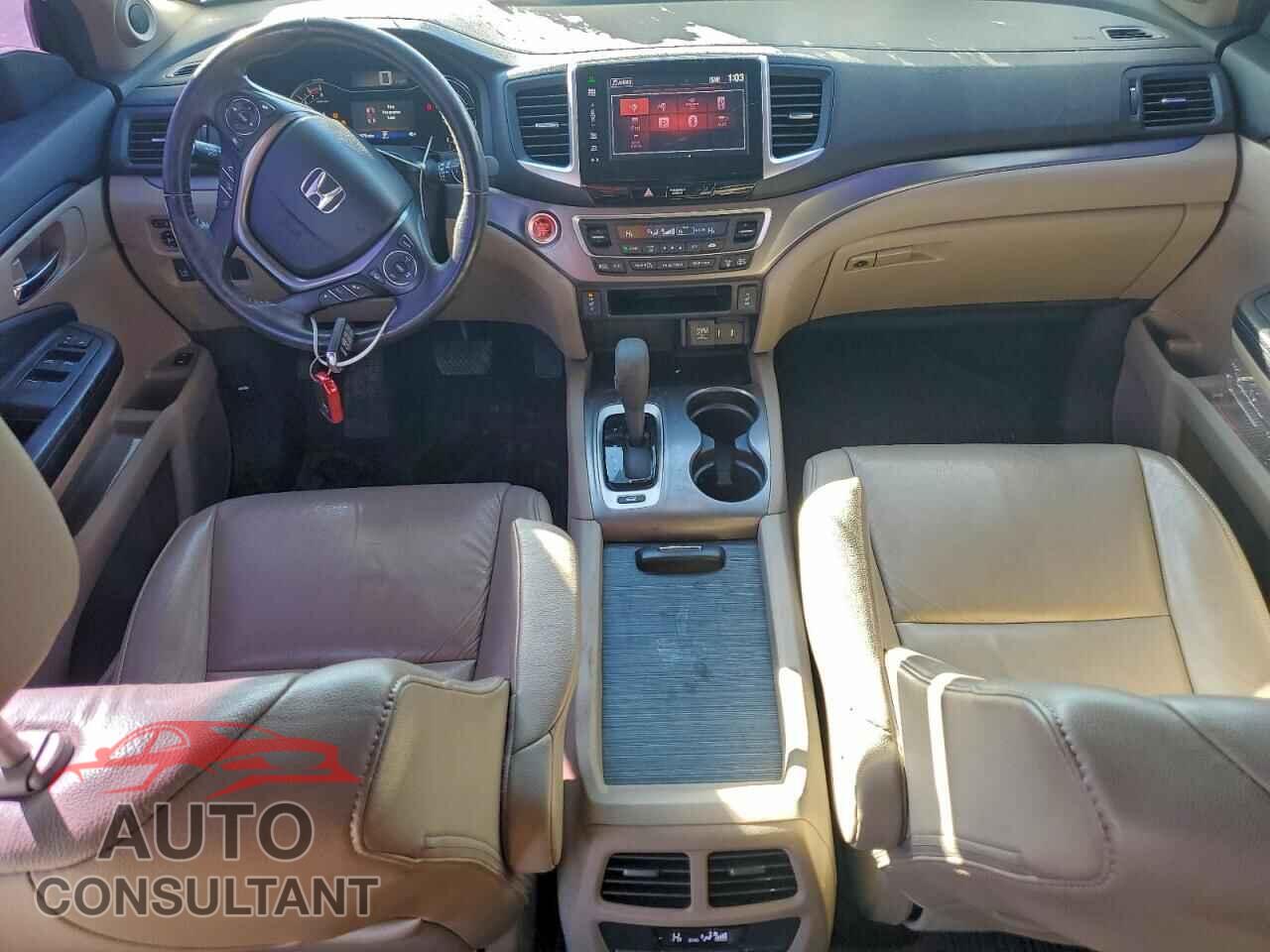 HONDA PILOT 2016 - 5FNYF6H67GB021646