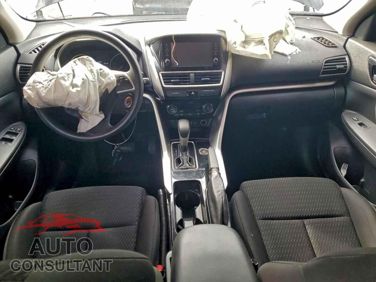 MITSUBISHI ECLIPSE 2019 - JA4AT3AA0KZ019550