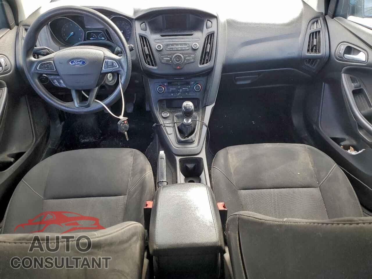 FORD FOCUS 2016 - 1FADP3KE8GL361465