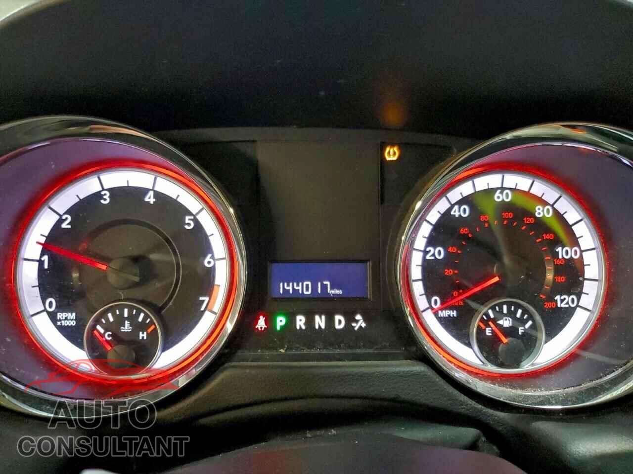 DODGE CARAVAN 2011 - 2D4RN3DG8BR606871