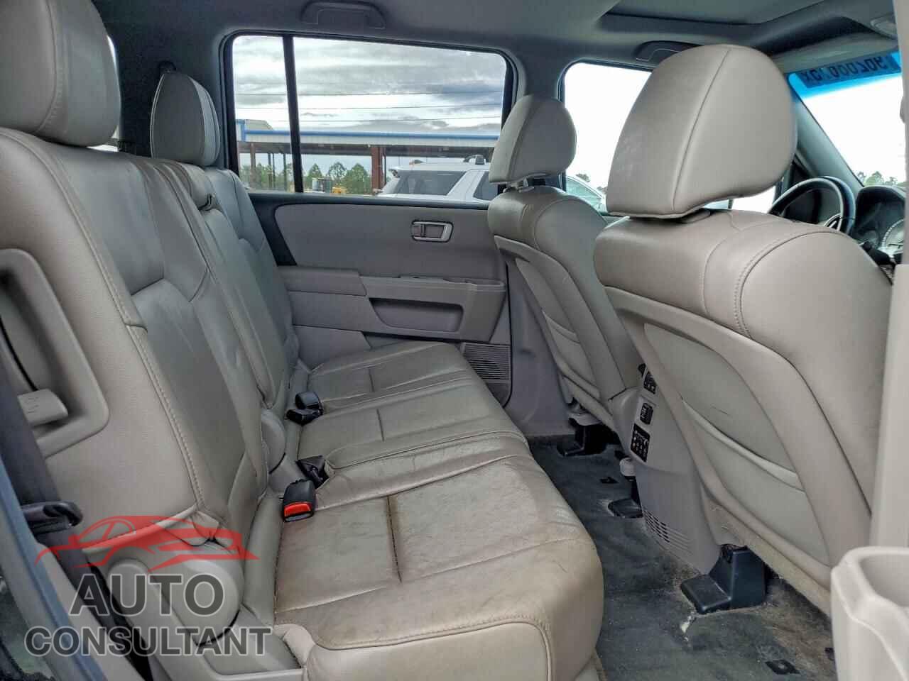 HONDA PILOT 2013 - 5FNYF3H67DB013377