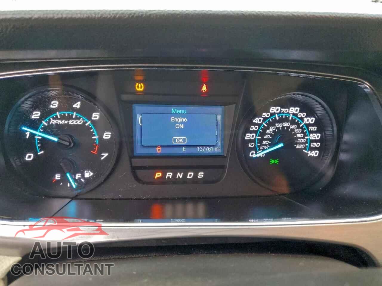 FORD TAURUS 2015 - 1FAHP2E80FG194933