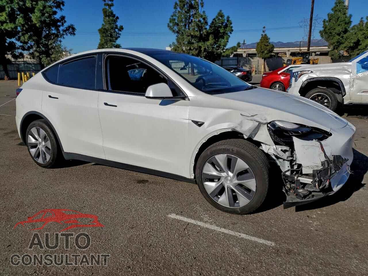 TESLA MODEL Y 2023 - 7SAYGDED4PF965329