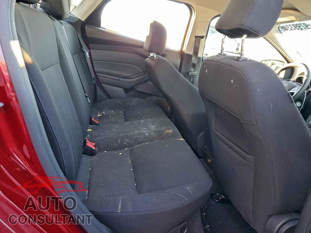 FORD FOCUS 2017 - 1FADP3F29HL289242