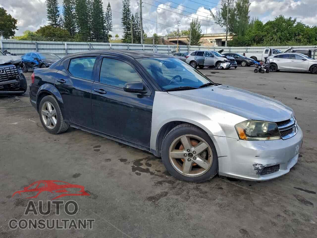 DODGE AVENGER 2013 - 1C3CDZCB2DN717662