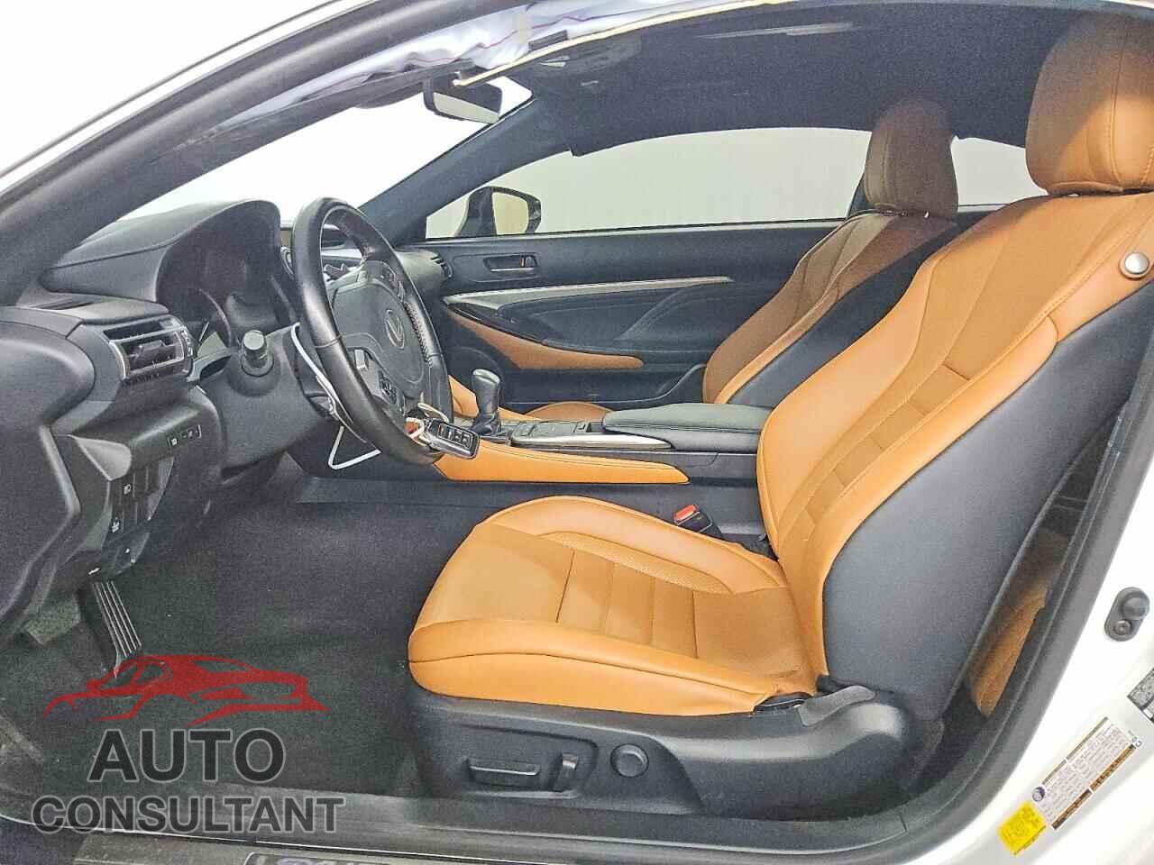 LEXUS RC300 2021 - JTHAA5BC1M5011411