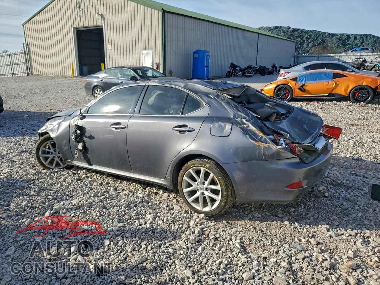 LEXUS IS 2012 - JTHCF5C20C5059366