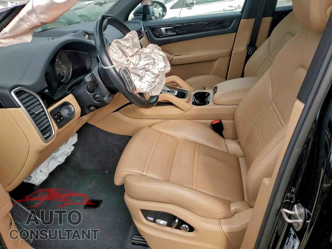 PORSCHE CAYENNE 2021 - WP1AA2AY7MDA01337