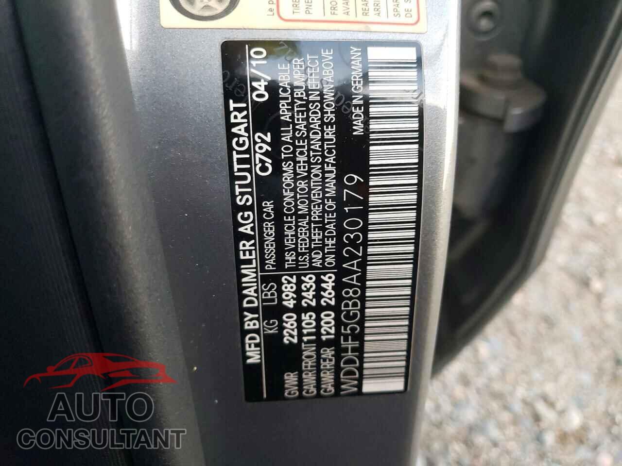 MERCEDES-BENZ E-CLASS 2010 - WDDHF5GB8AA230179