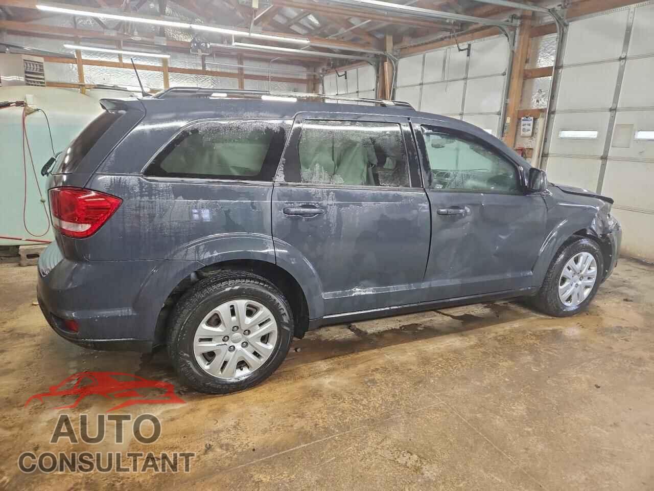 DODGE JOURNEY 2018 - 3C4PDCBG7JT512325