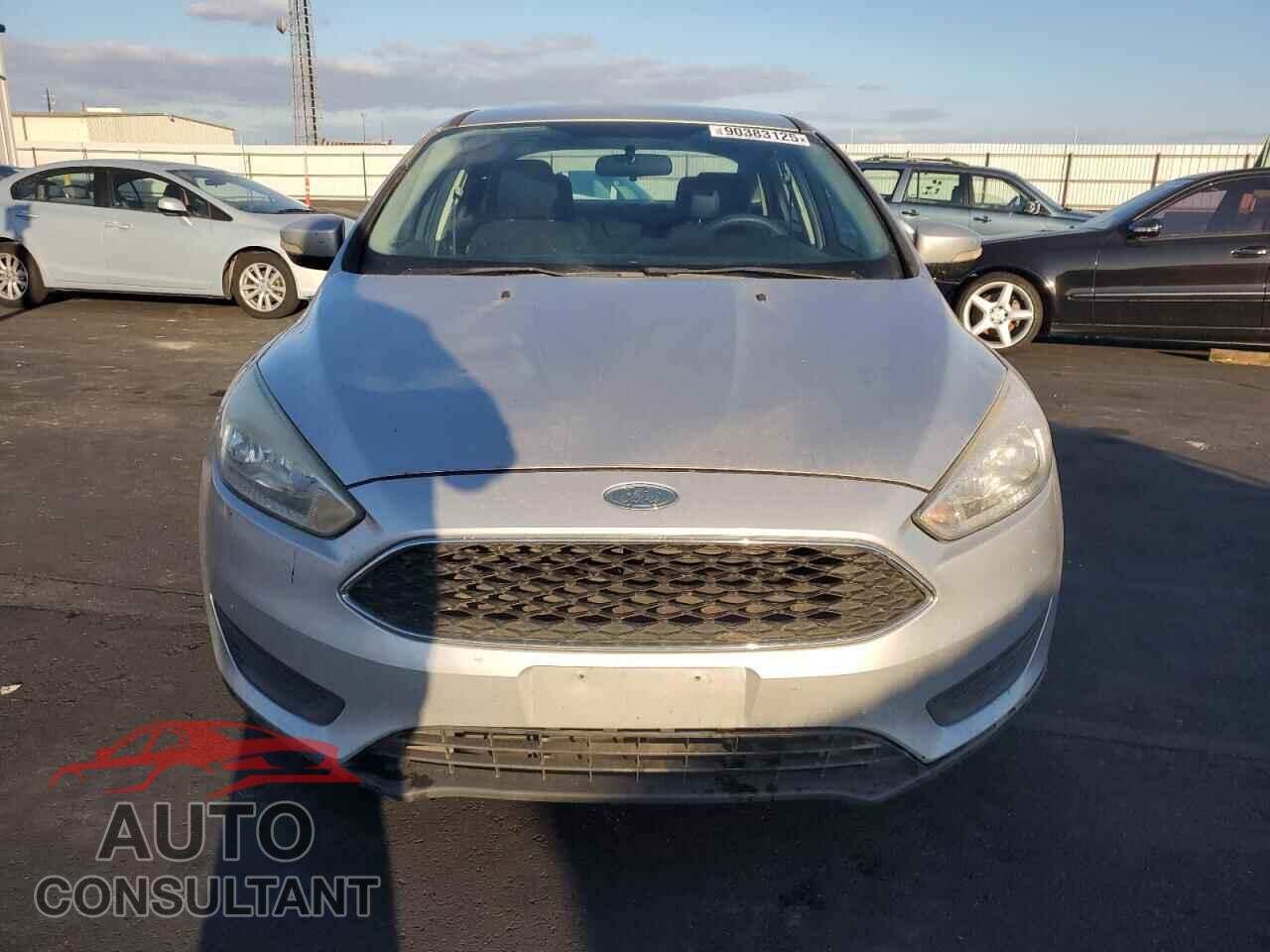 FORD FOCUS 2017 - 1FADP3F2XHL285622