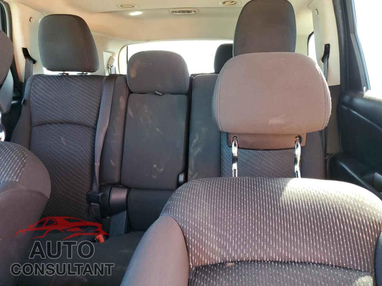 DODGE JOURNEY 2017 - 3C4PDCBB7HT552998