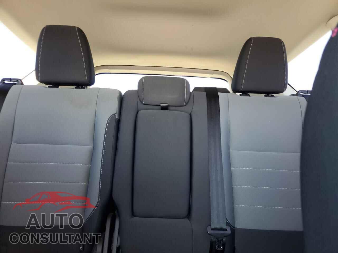 FORD ESCAPE 2016 - 1FMCU0GX9GUA26616