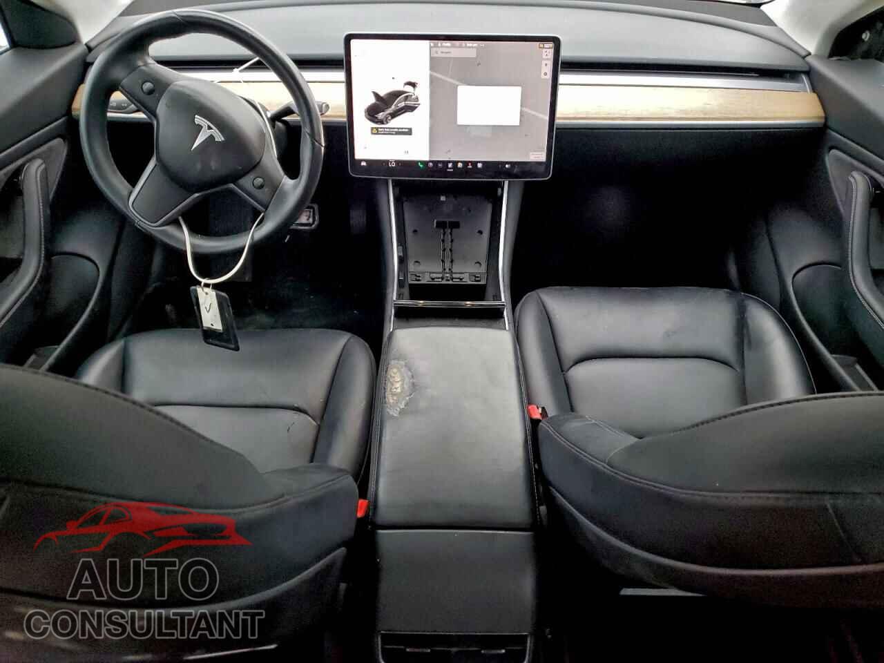 TESLA MODEL 3 2018 - 5YJ3E1EB8JF118864