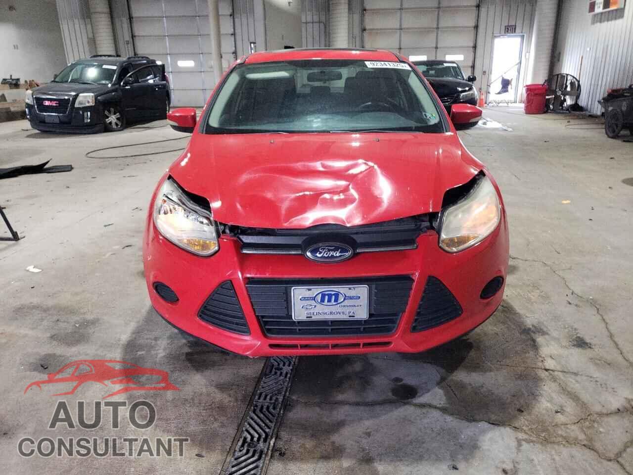 FORD FOCUS 2014 - 1FADP3F23EL317757