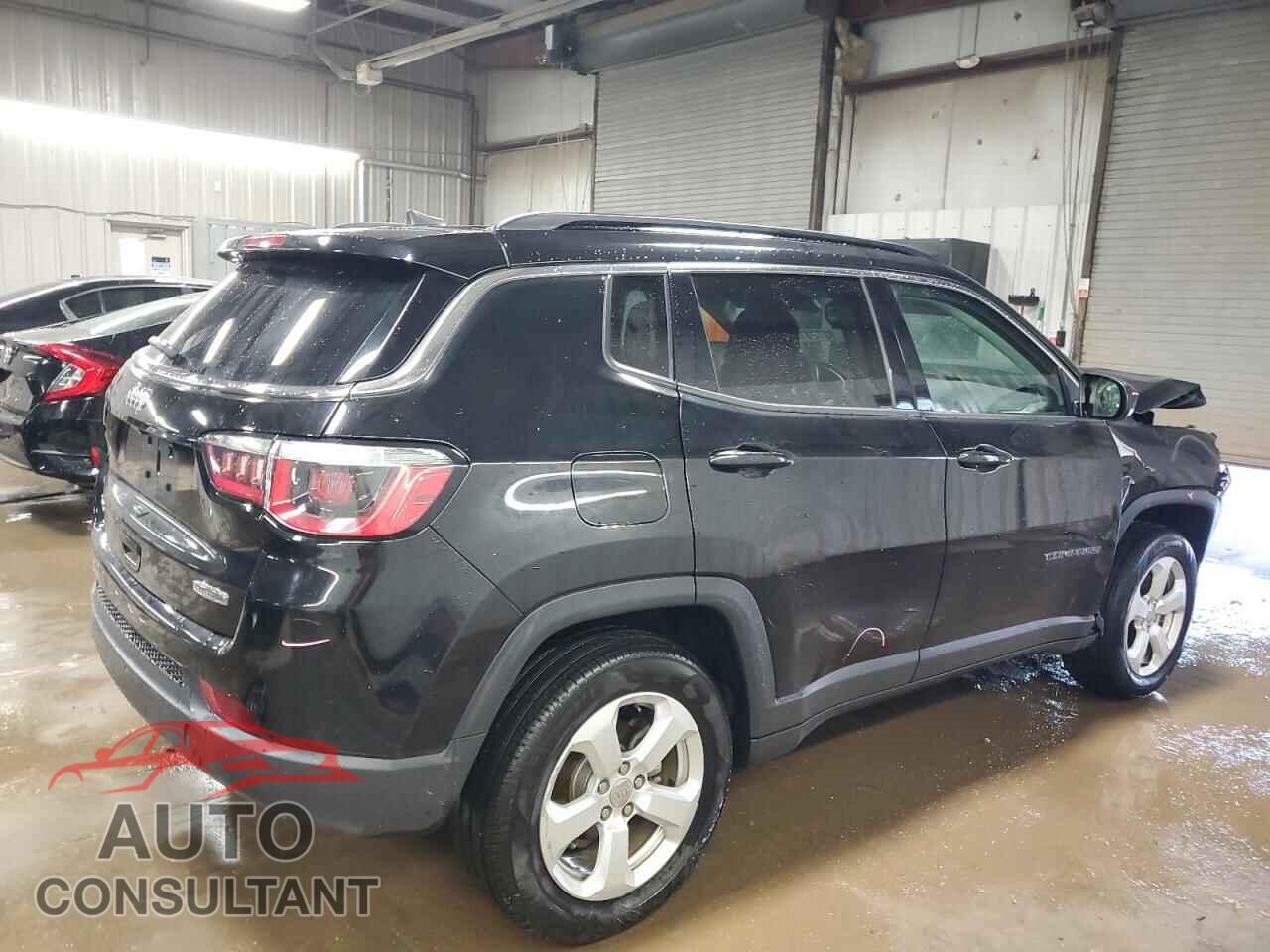 JEEP COMPASS 2017 - 3C4NJDBB7HT692913
