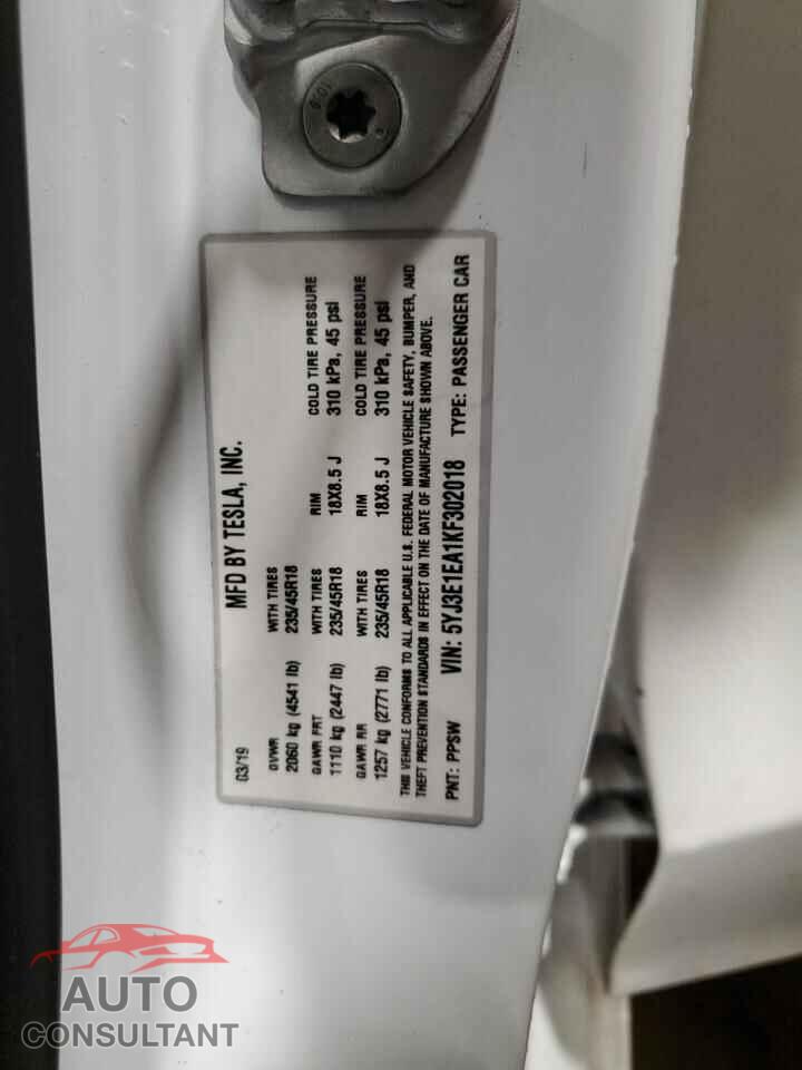 TESLA MODEL 3 2019 - 5YJ3E1EA1KF302018