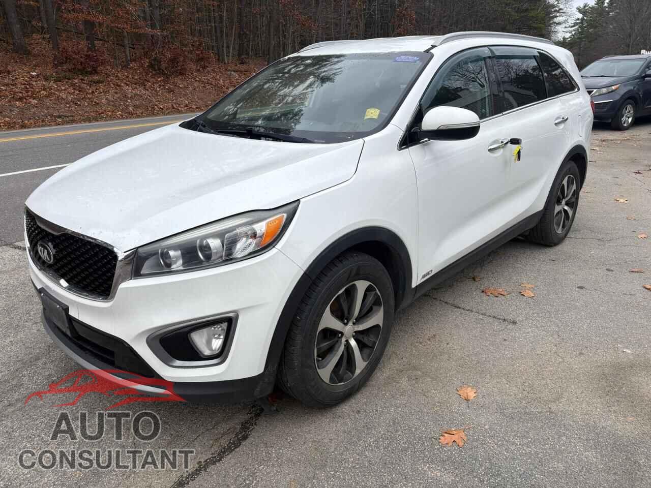 KIA SORENTO 2016 - 5XYPHDA10GG006830