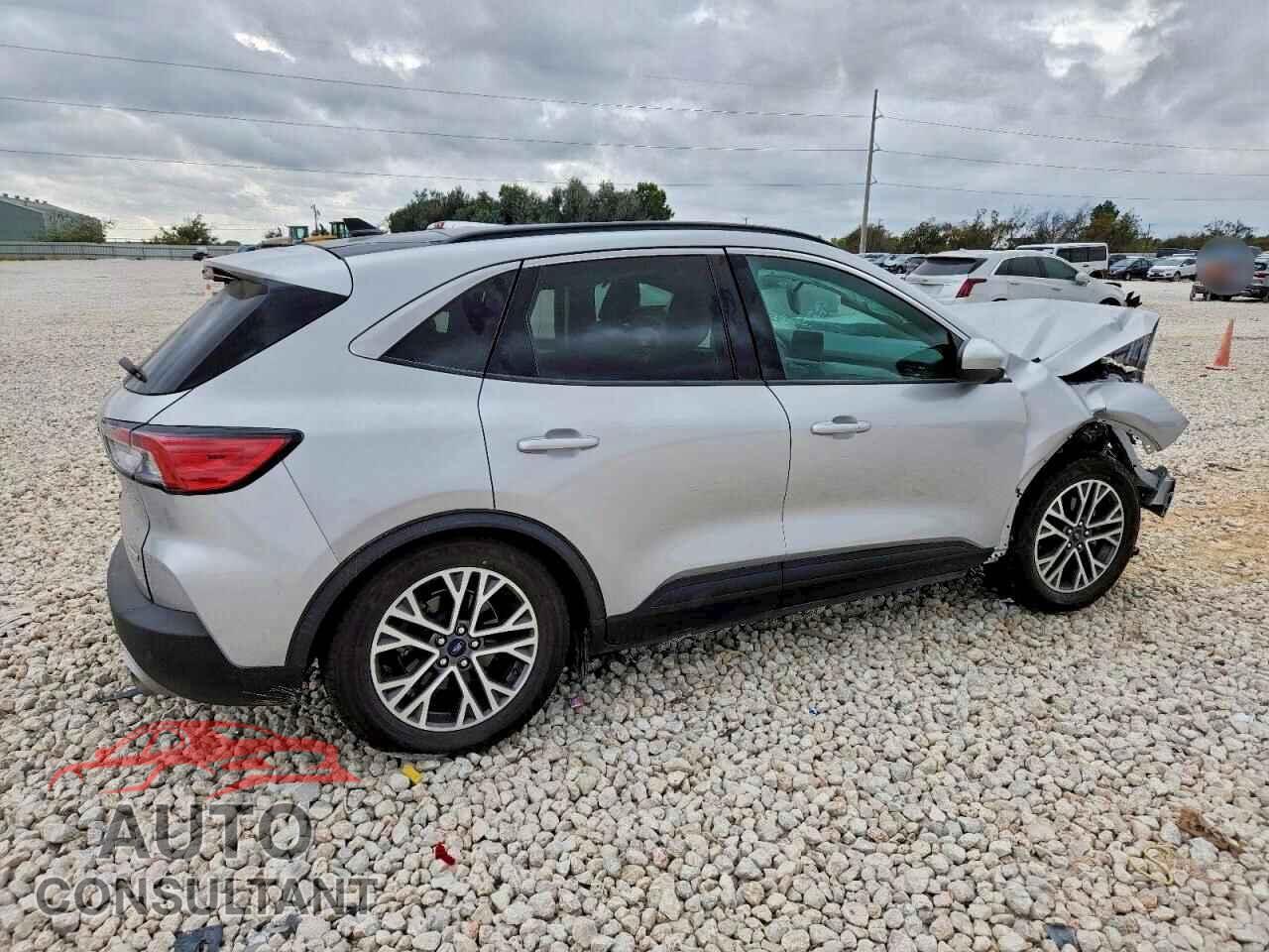 FORD ESCAPE 2020 - 1FMCU0H69LUA32108