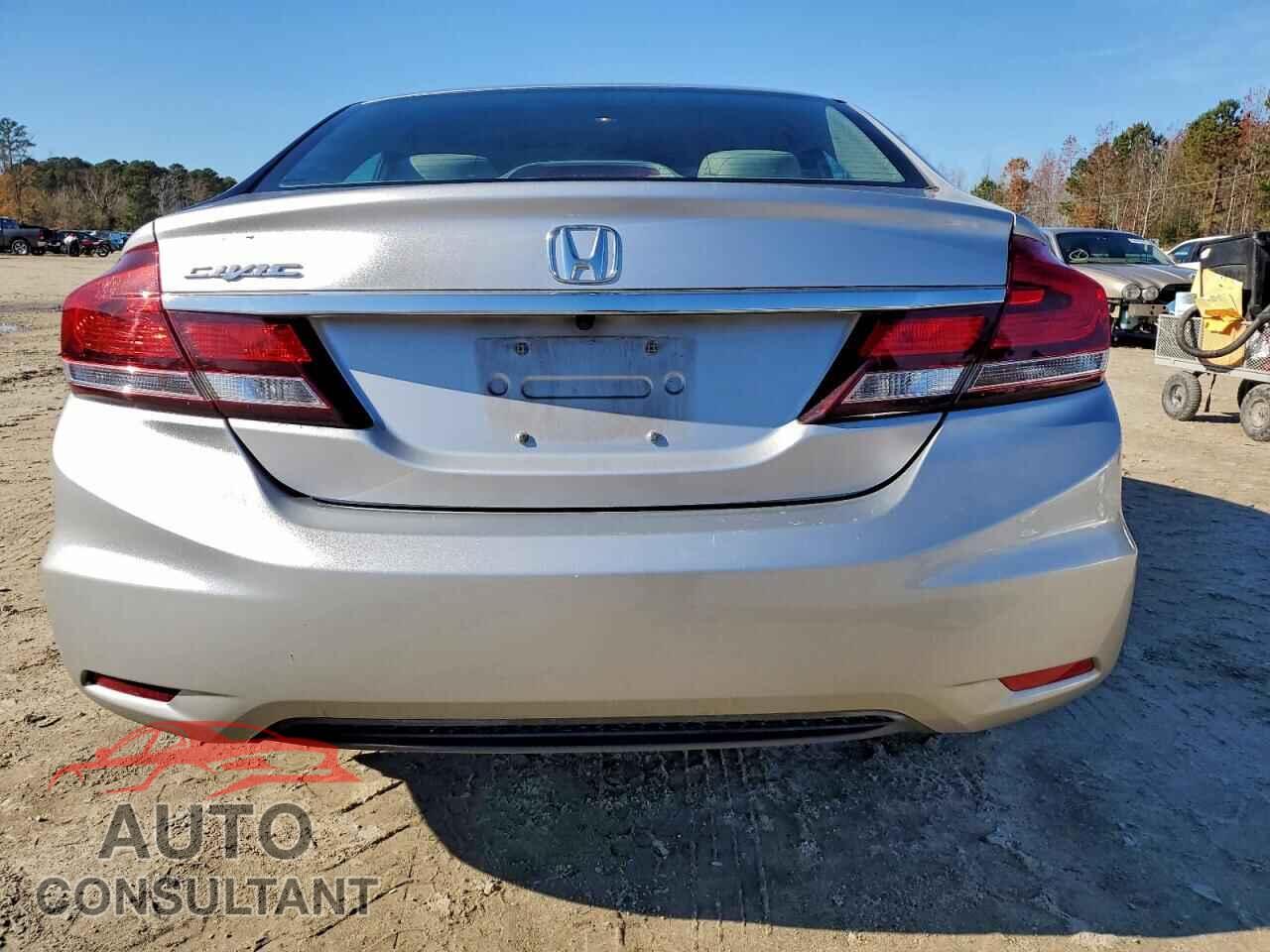 HONDA CIVIC 2013 - 2HGFB2F52DH505530