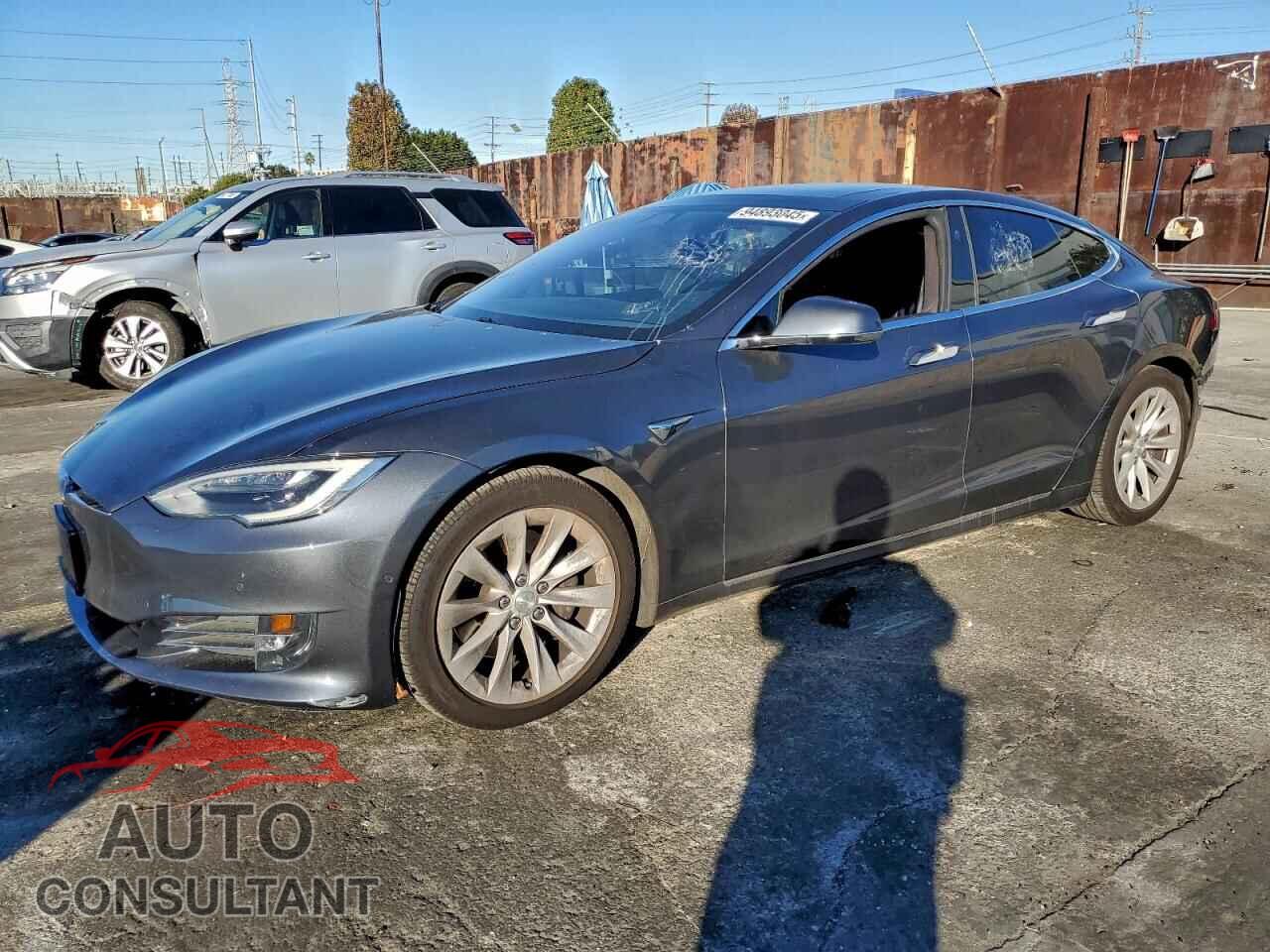 TESLA MODEL S 2018 - 5YJSA1E20JF246121