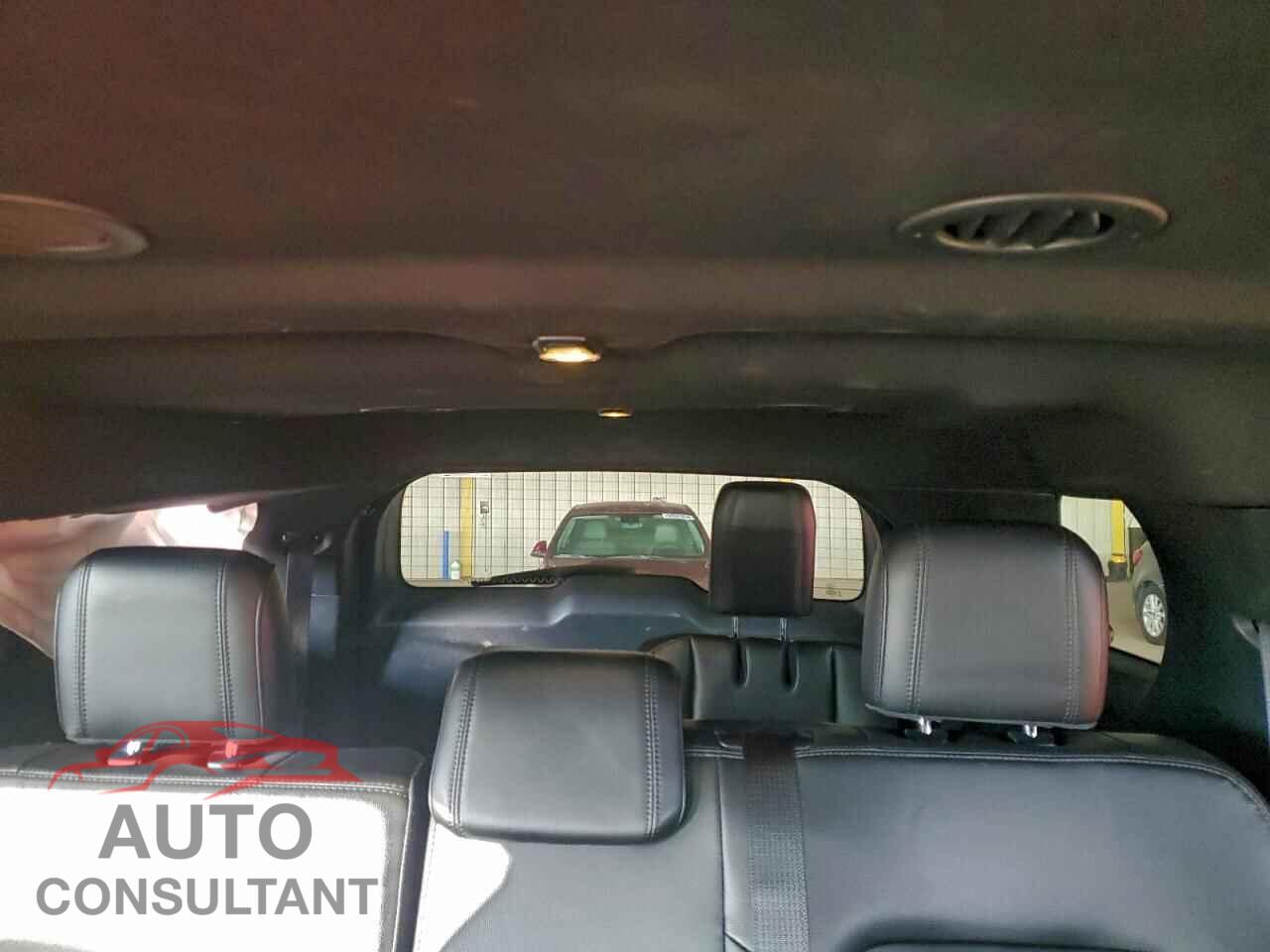 FORD EXPLORER 2018 - 1FM5K8D8XJGB61555